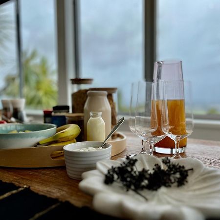 Bed and Breakfast The Lighthouse - Free Breakfast And Stunning Views Крайстчерч Екстер'єр фото