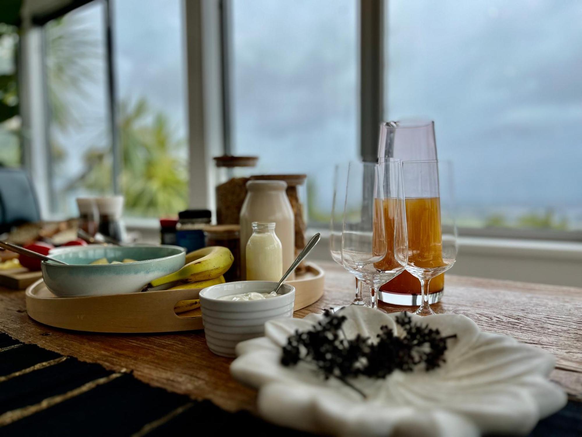 Bed and Breakfast The Lighthouse - Free Breakfast And Stunning Views Крайстчерч Екстер'єр фото